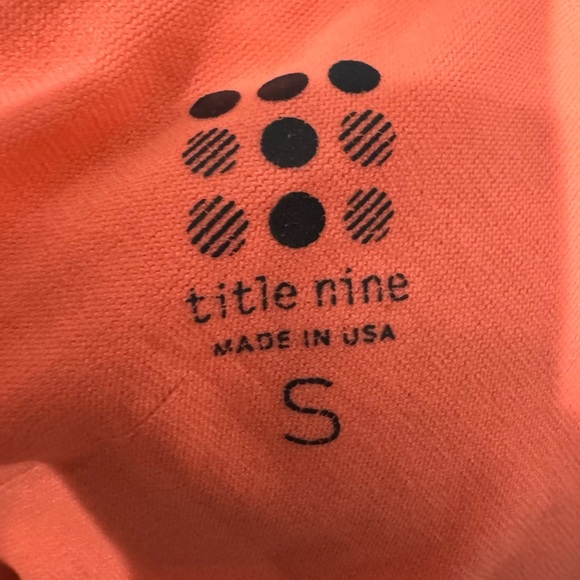 Title Nine Gray Pink Floral Geometric Bikini Top Twist Racerback Size Small - Picture 6 of 8